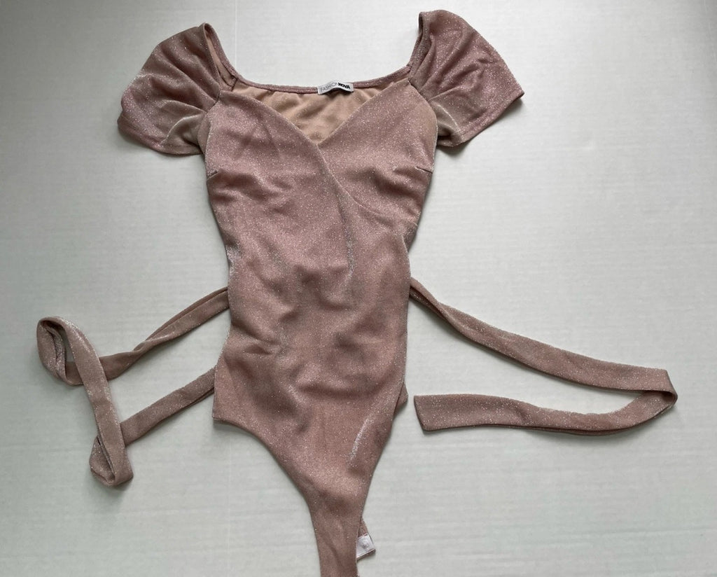 Fashion Nova Bodysuit Small Pink
