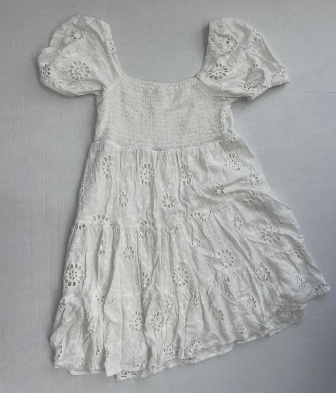 Rewind Dresses/Rompers Small White Cotton with eyelet embroidery