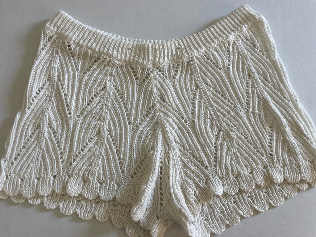 Unknown Shorts Medium White Knitted fabric