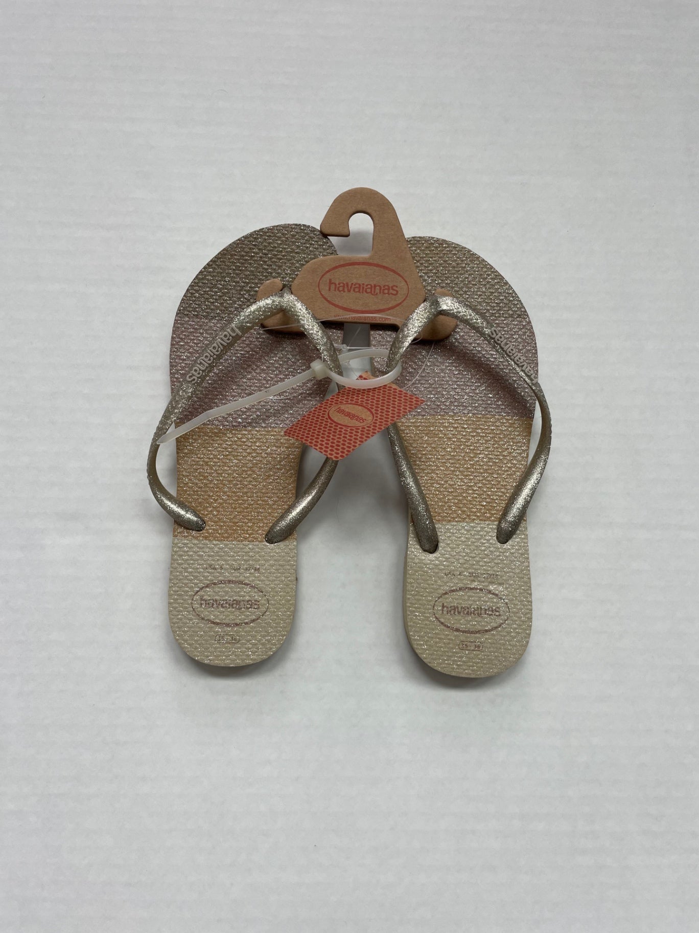 Havaianas Shoes 6 Gold, tan, brown Rubber, Glitter