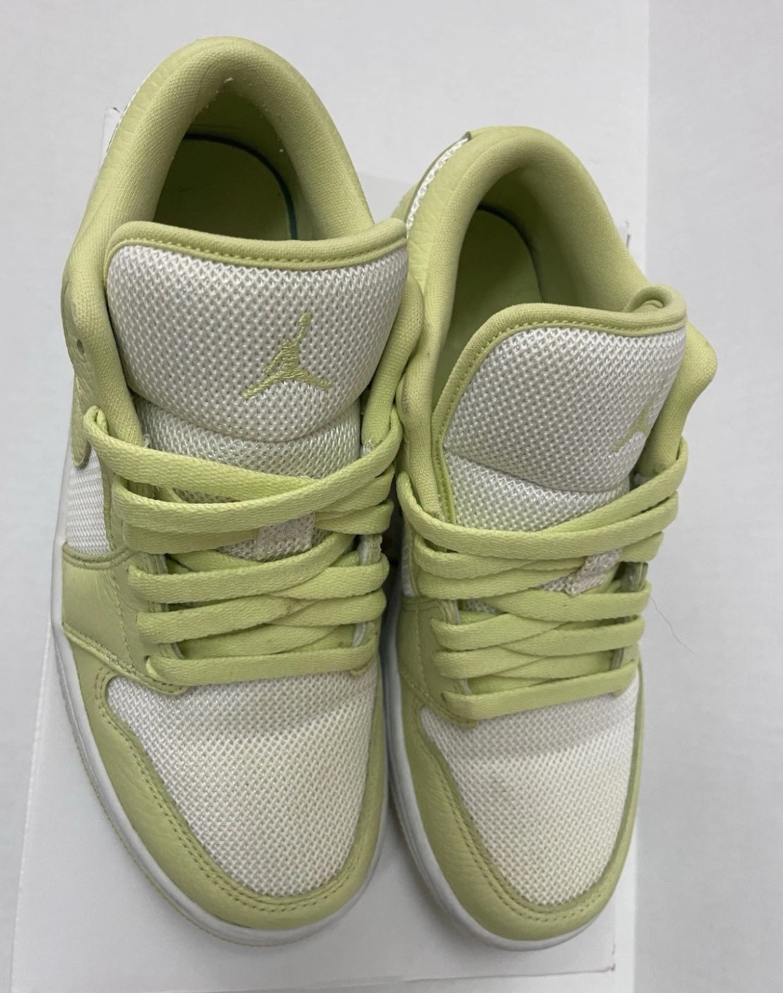 Nike Air Jordan 1 Low SE Shoes 8 Light Green and White Leather and Mesh