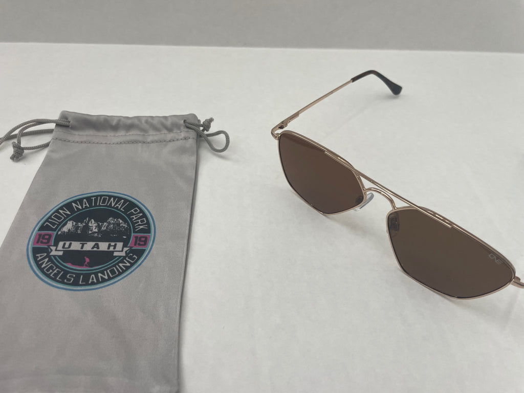 Unbranded Sunglasses Small Rose gold and brown Metal frame with plastic tips and lenses