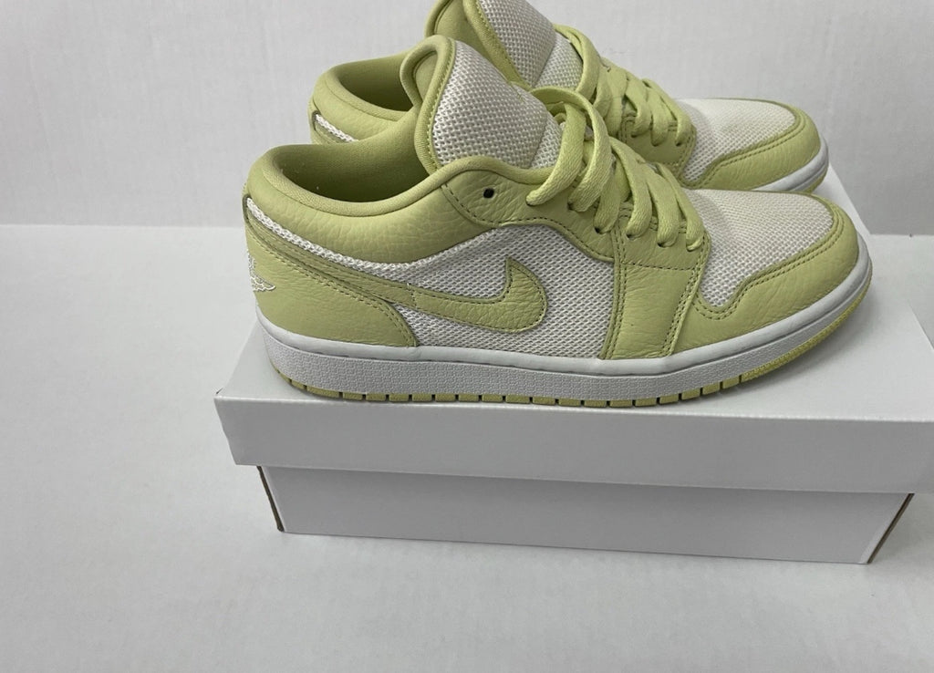 Nike Air Jordan 1 Low SE Shoes 8 Light Green and White Leather and Mesh