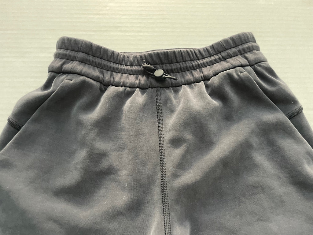 Lululemon Shorts 0 Dark Gray Recycled Polyester, Elastanne, Lenzing Modal