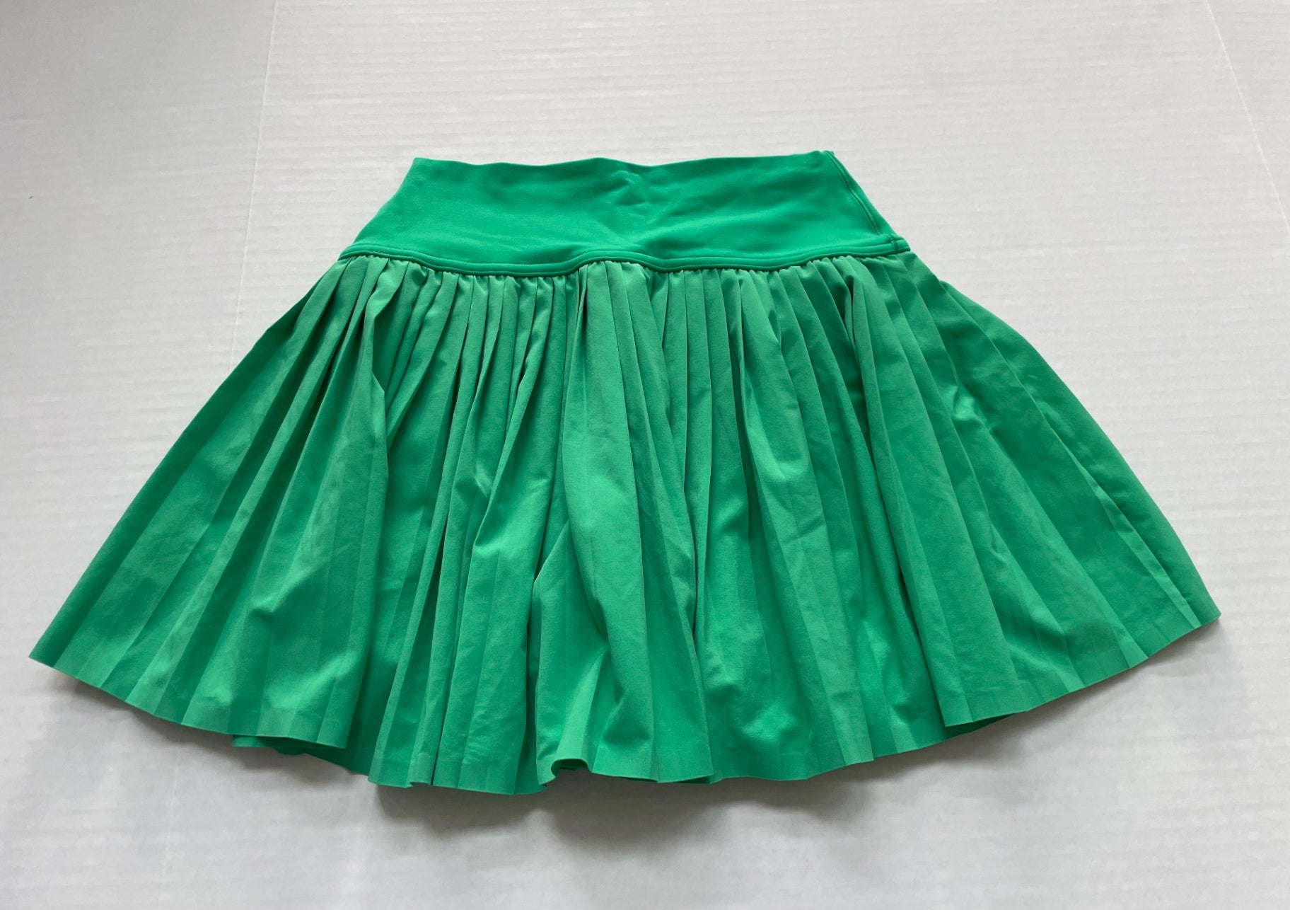OFFLINE by Aerie Skirts/Skorts Extra Small Green Recycled Polyester, Elastane, Nylon