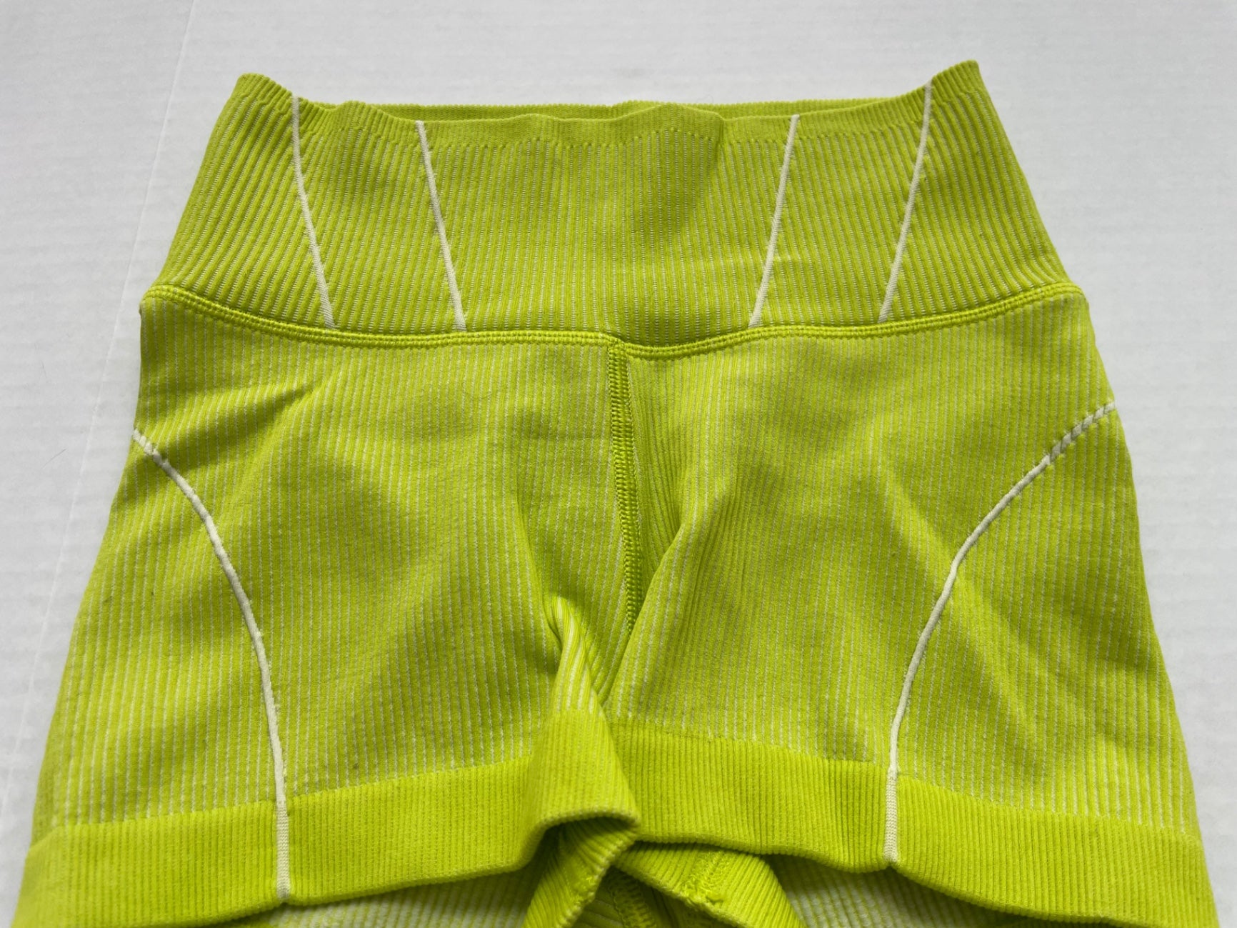 Aerie Shorts Extra Small Lime Green Corduroy and Elastic, Polyester