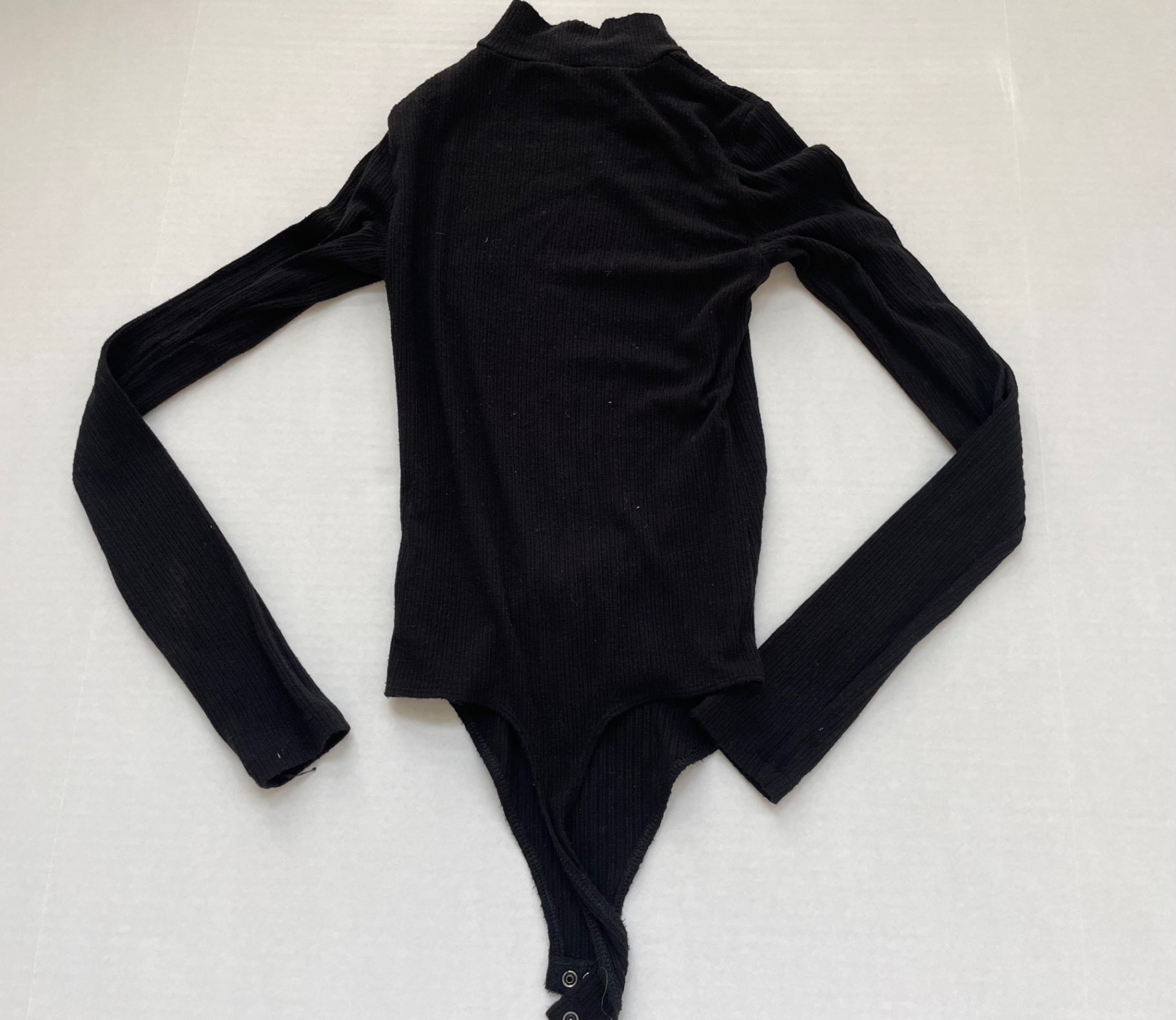 American Eagle Tops Extra Small Black Viscose, Nylon, Elastane, Polyester