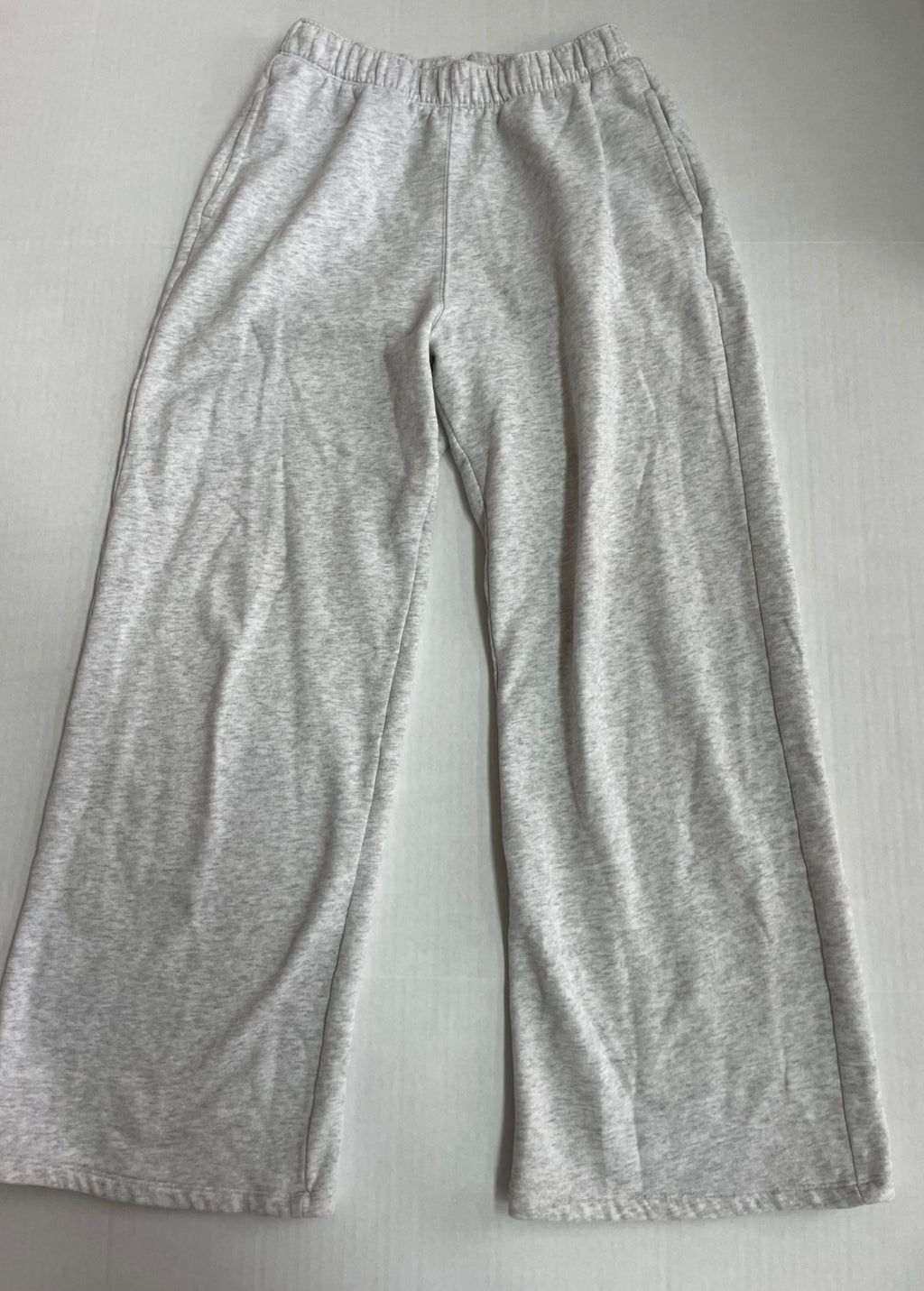 Hollister Sweatpants Small Light Gray Cotton and Polyester fleece