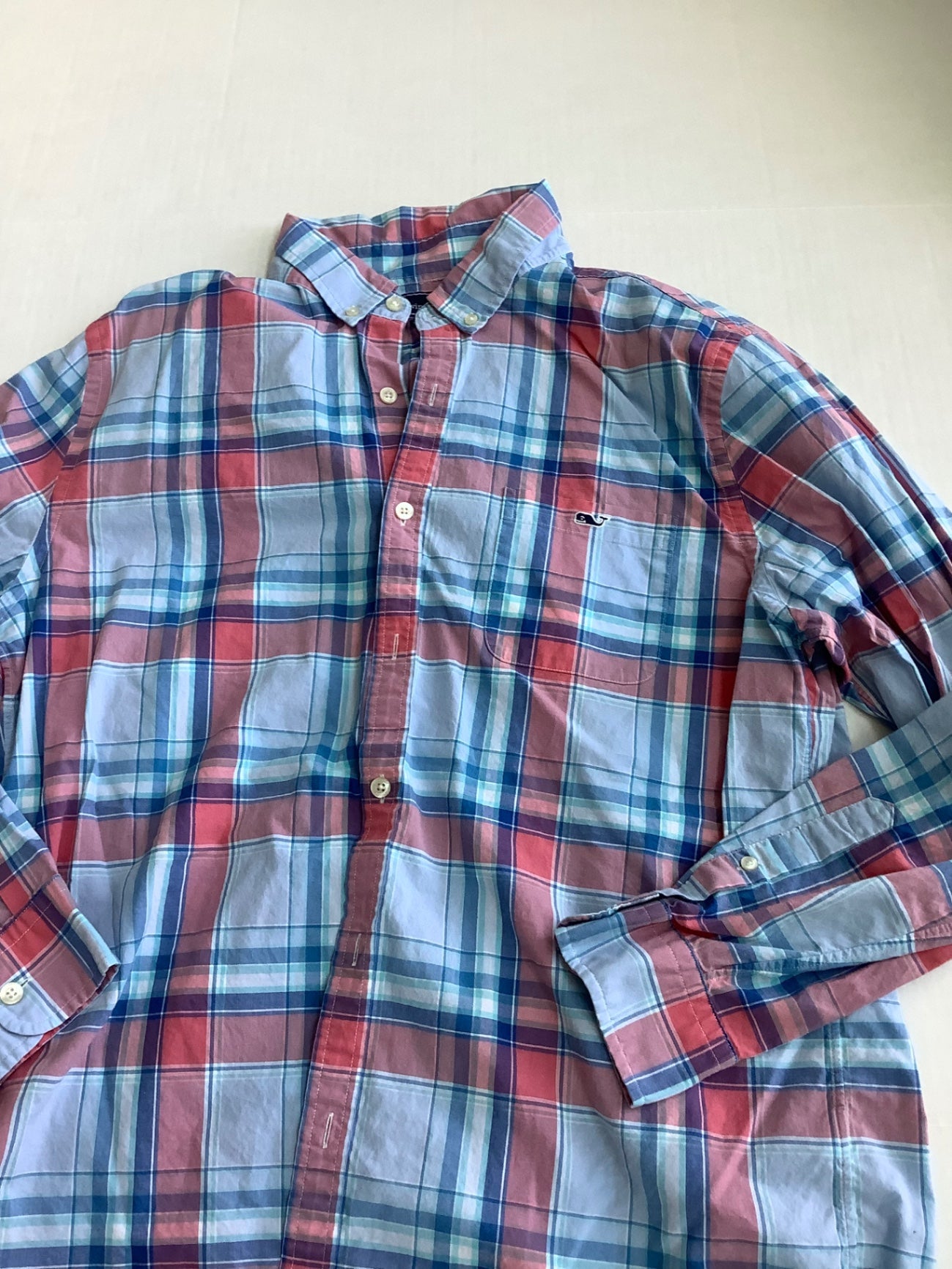 Vineyard Vines Tops Large Multiple colors including red, blue, and pink Cotton