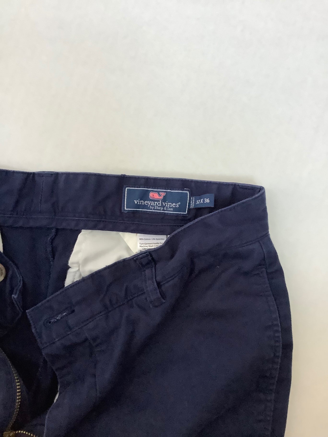 Vineyard Vines Pants 32W x 36L Navy blue Cotton, Polyester