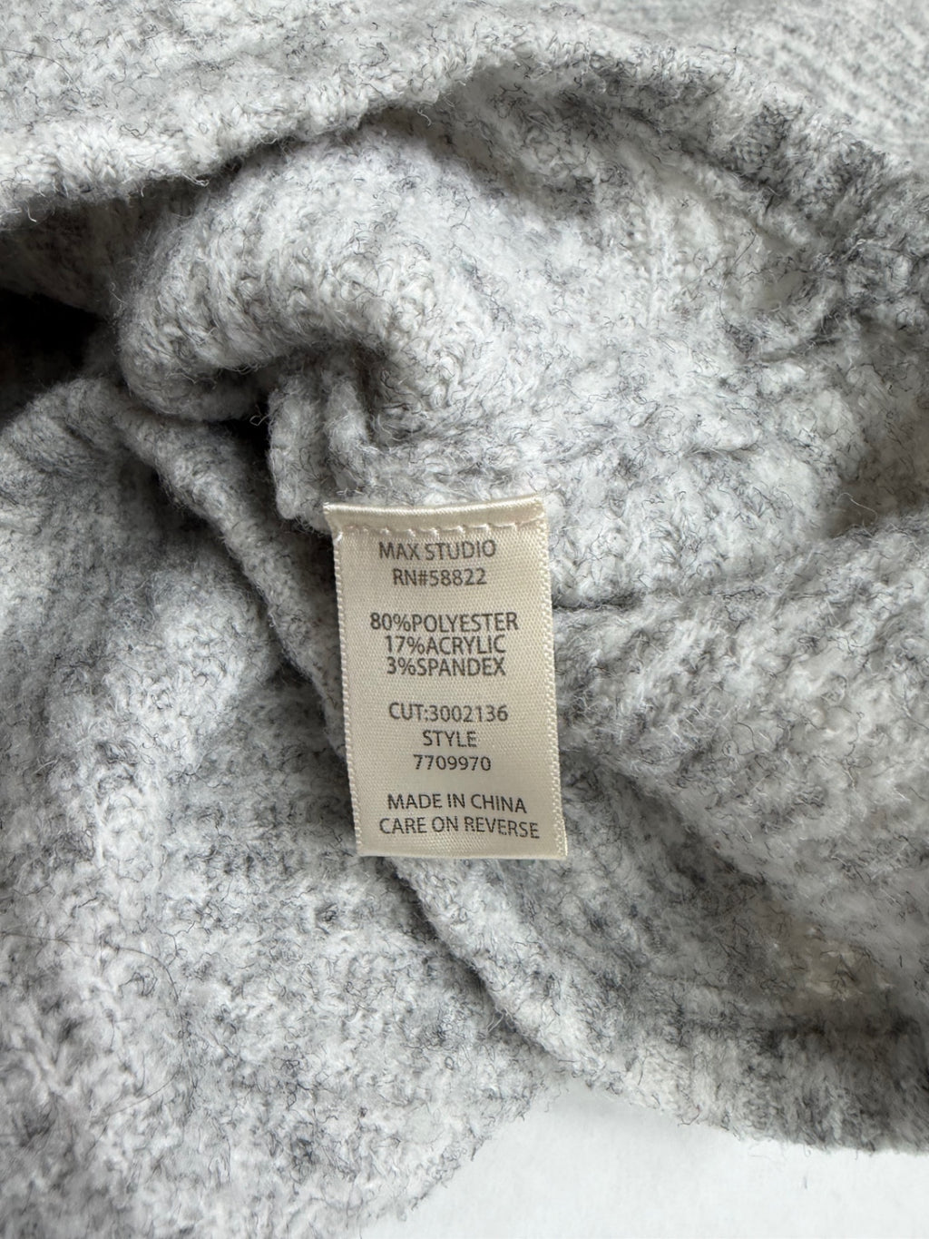 Max Studio Sweaters/Cardigans Small Gray Polyester, Acrylic, Spandex