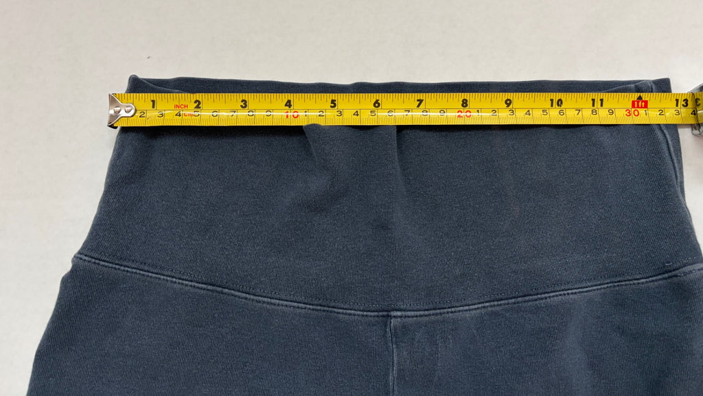 Brandy Melville Shorts Extra Small Dark Blue Knit Cotton fabric