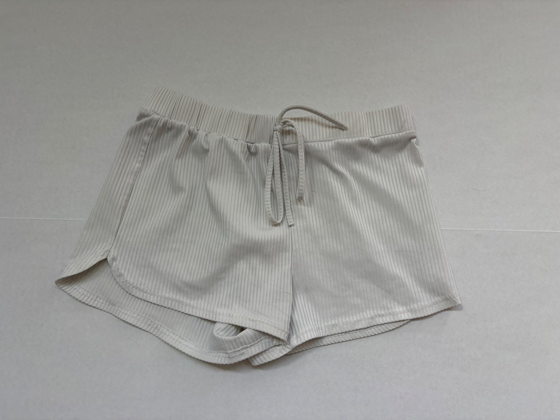 Unbranded Shorts Small White Ribbed Knit