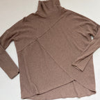 H by boardeaux Sweaters/Cardigans Medium Beige Polyester/Rayon/Spandex
