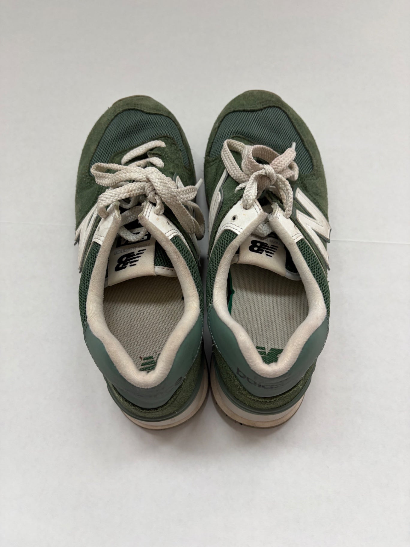 New Balance Shoes 7 Green and White Suede and Mesh