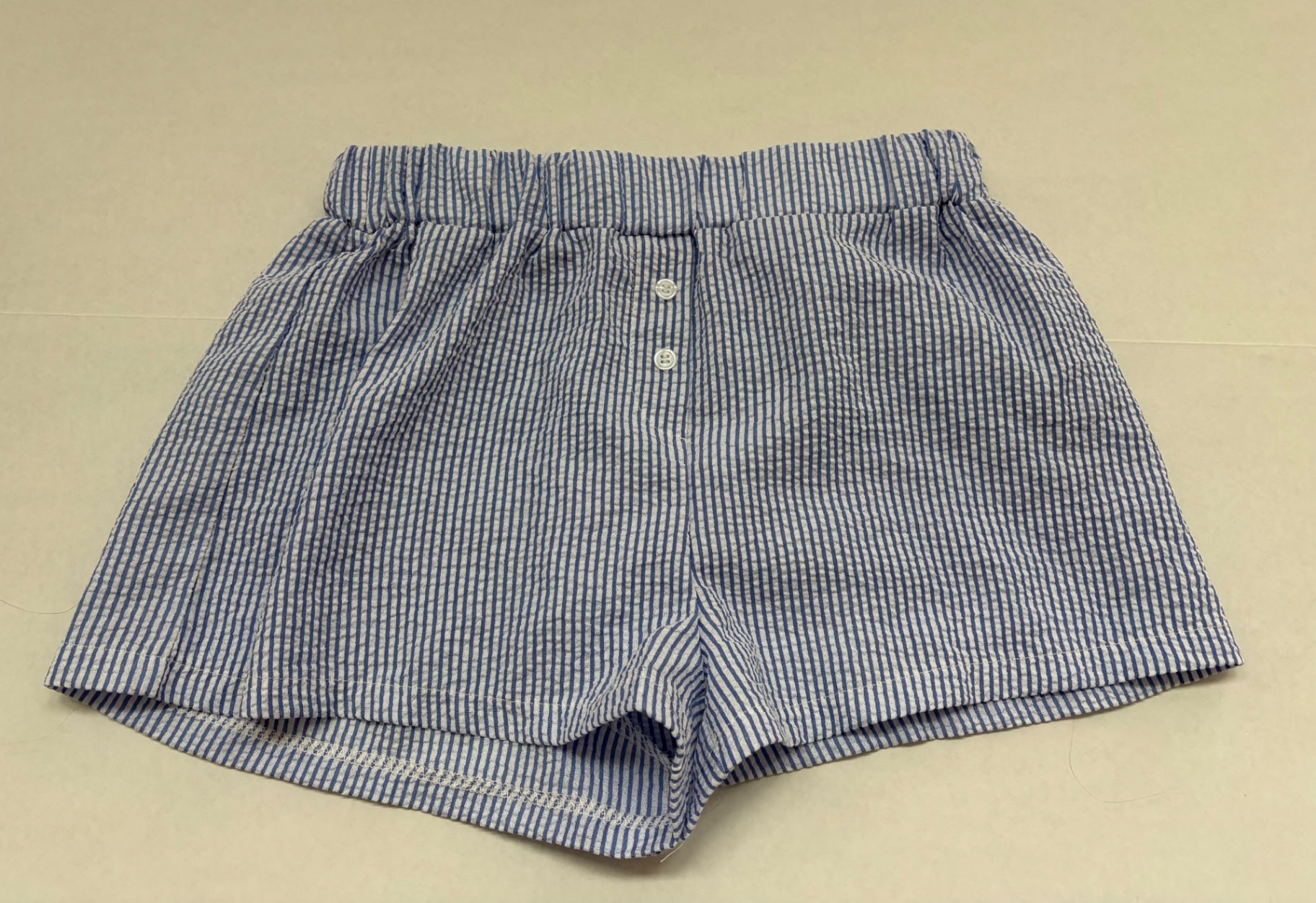 Unbranded Shorts 13W x 11L Blue and white Polyester