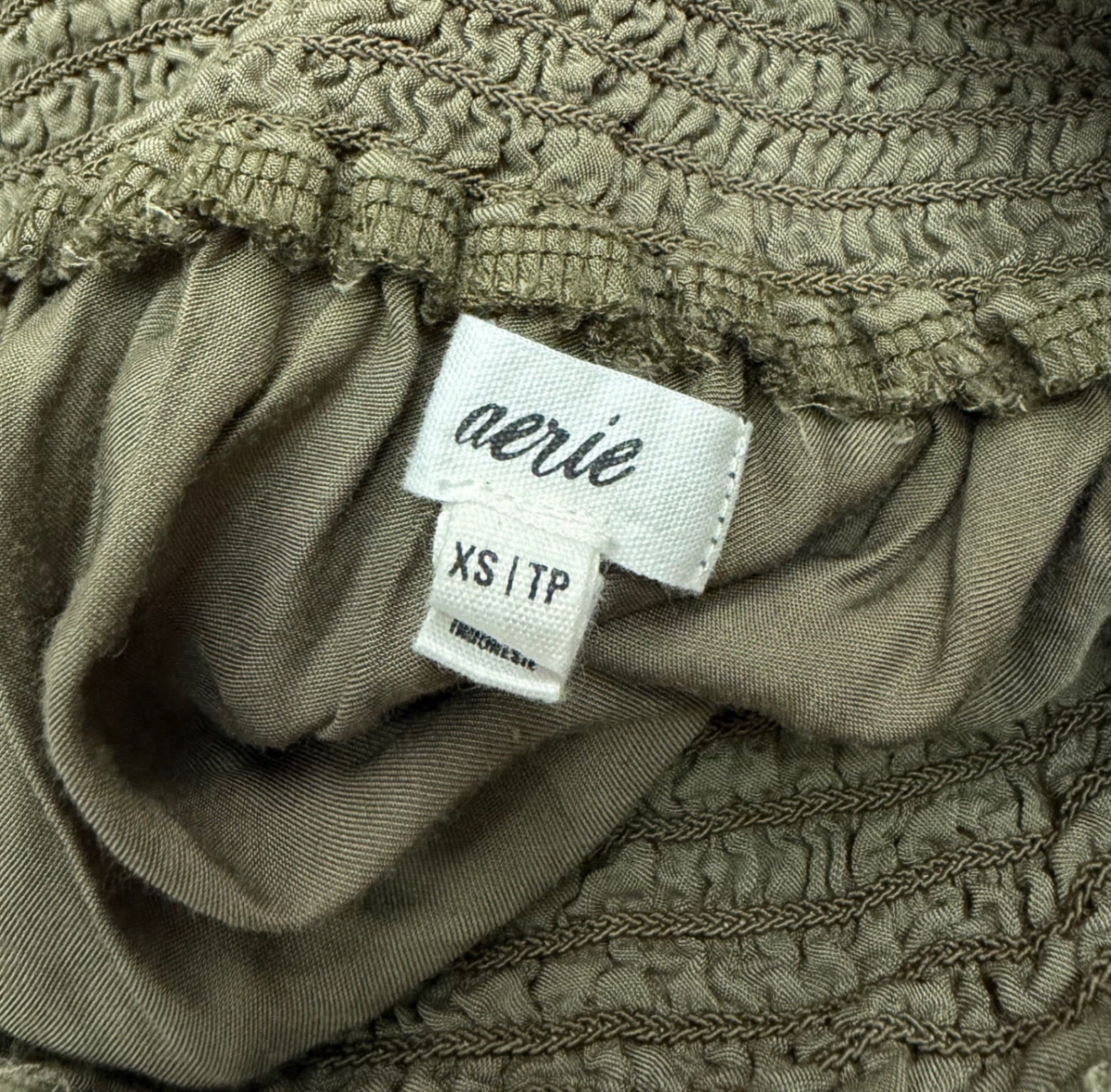 Aerie Skirts/Skorts Extra Small Olive Viscose