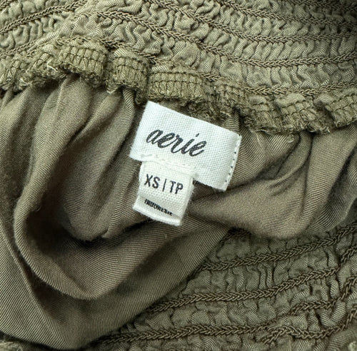 Aerie Skirts/Skorts Extra Small Olive Viscose