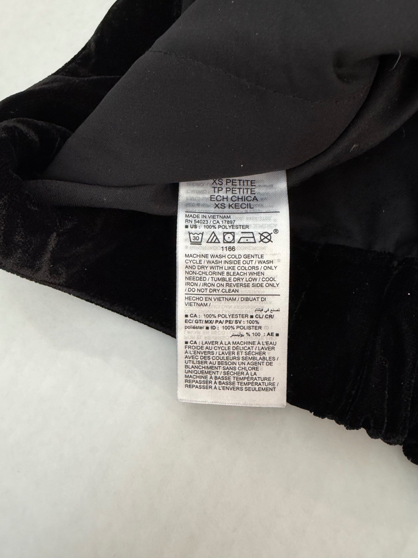 Old Navy Pants Extra Small Petite Black Velvet, polyester