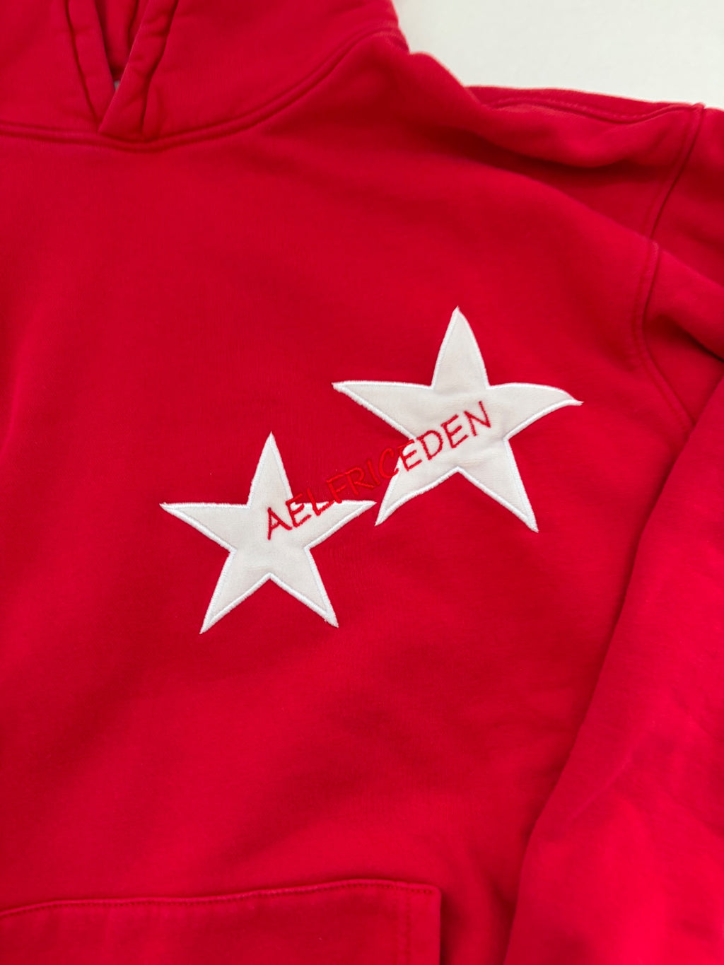 ELFRIC EDIN Sweatshirts/Hoodies Medium Red Cotton and Polyester