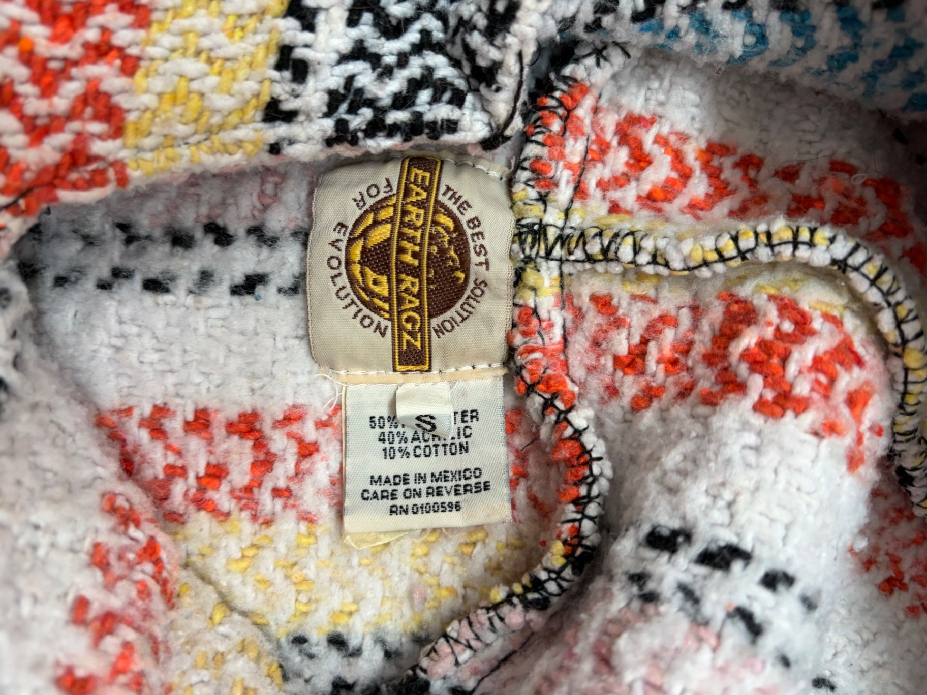Earth Ragz Sweatshirts/Hoodies Small Multicolor Polyester/Acrylic/Cotton