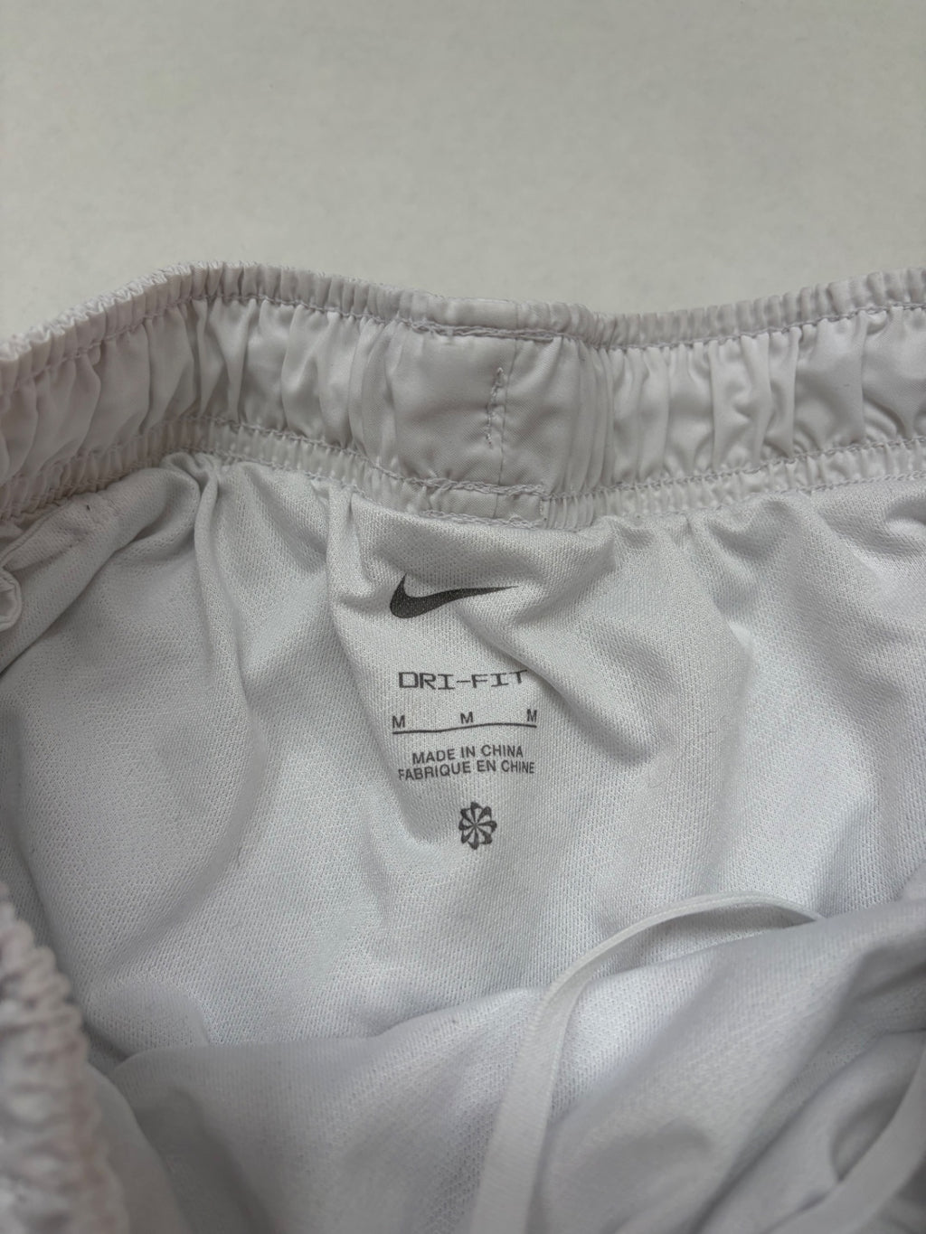 Nike Shorts Medium White Nylon, Mesh