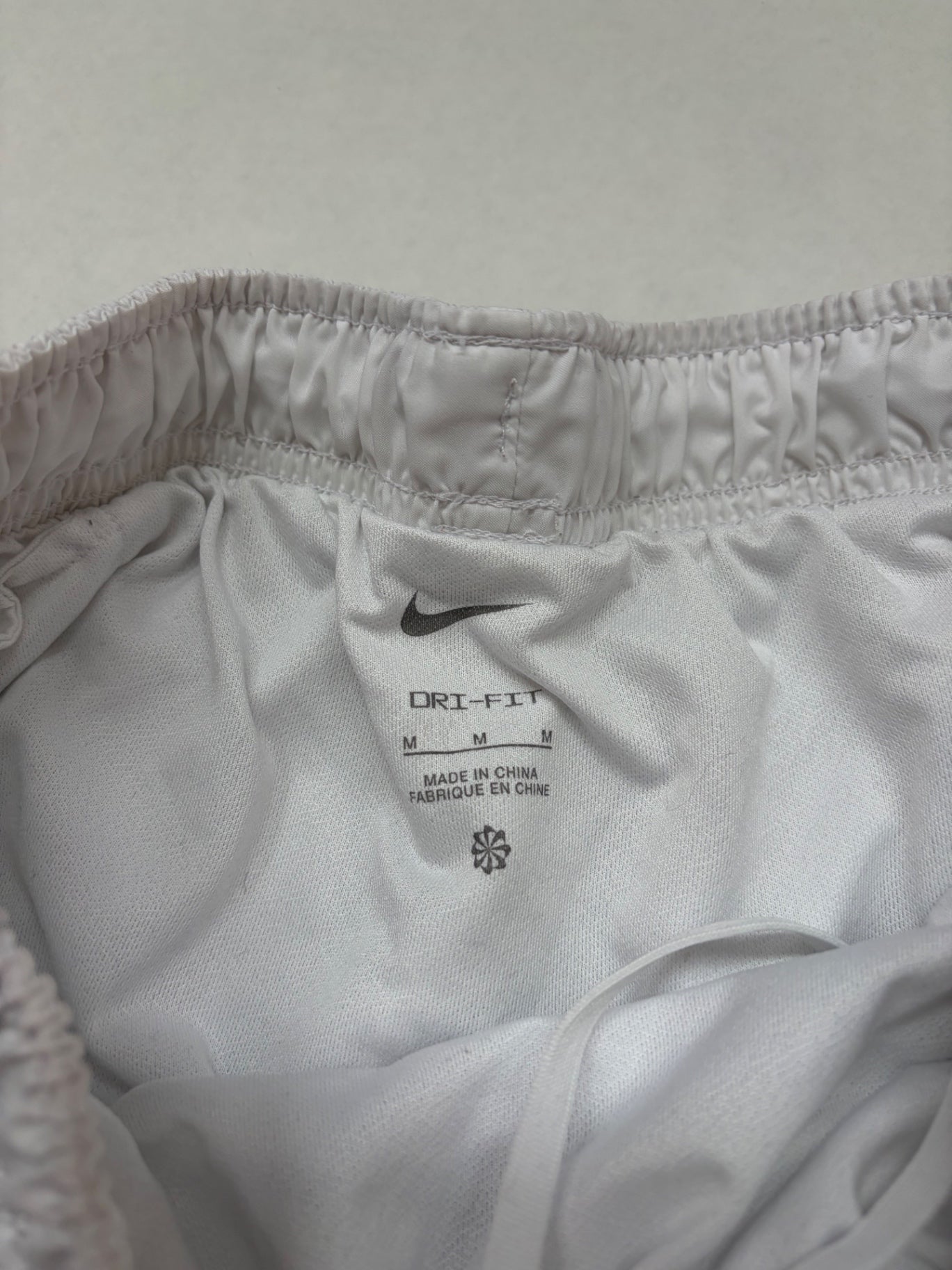 Nike Shorts Medium White Nylon, Mesh