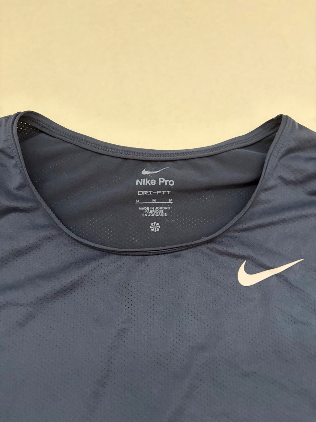 Nike Tops Medium Navy blue Polyester, Spandex/Elastane