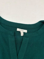 Maurices Tops Medium Green Polyester, Rayon, Spandex (visible tag)