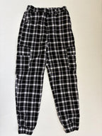 Hollister Pants Small Black and white Polyester and Viscose, Elastane (with a checkered pattern and plaid design)