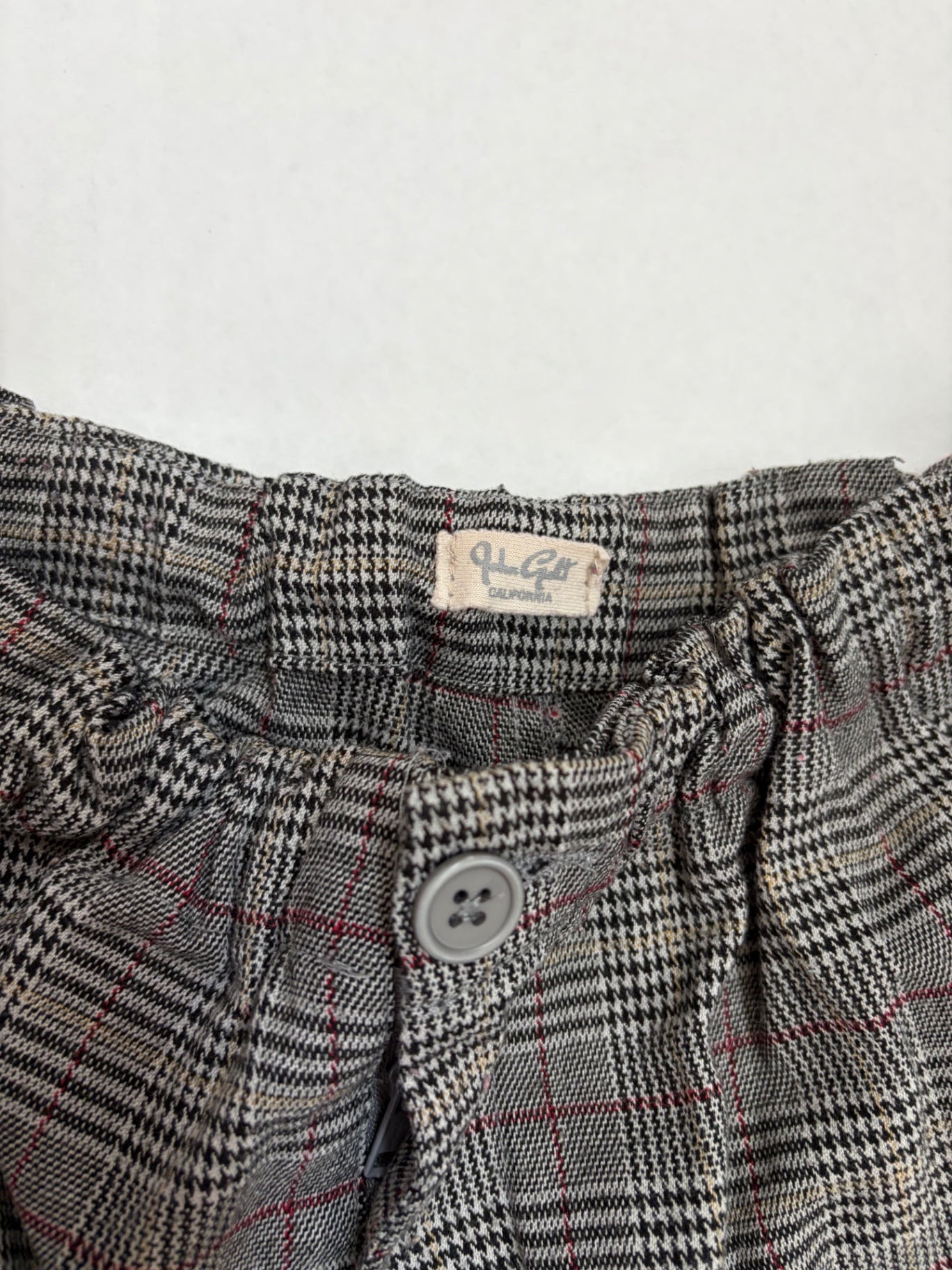 John Galt Pants One Size Gray with red and black checkered pattern Polyester, viscose, spandex (checked on the label)