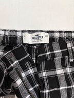 Hollister Pants Small Black and white Polyester and Viscose, Elastane (with a checkered pattern and plaid design)