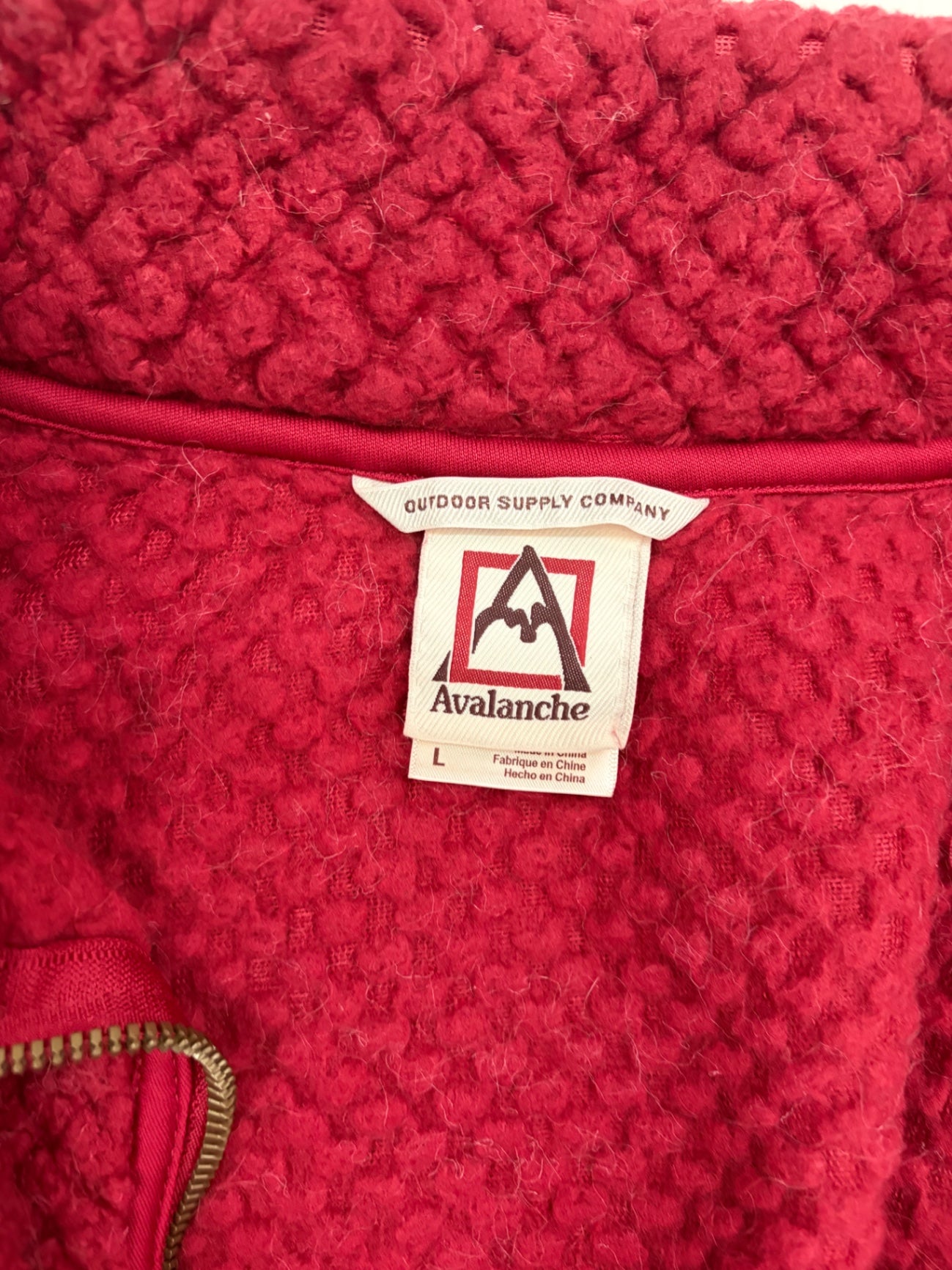 Avalanche Jackets/Coats Large Red Polyester fleece