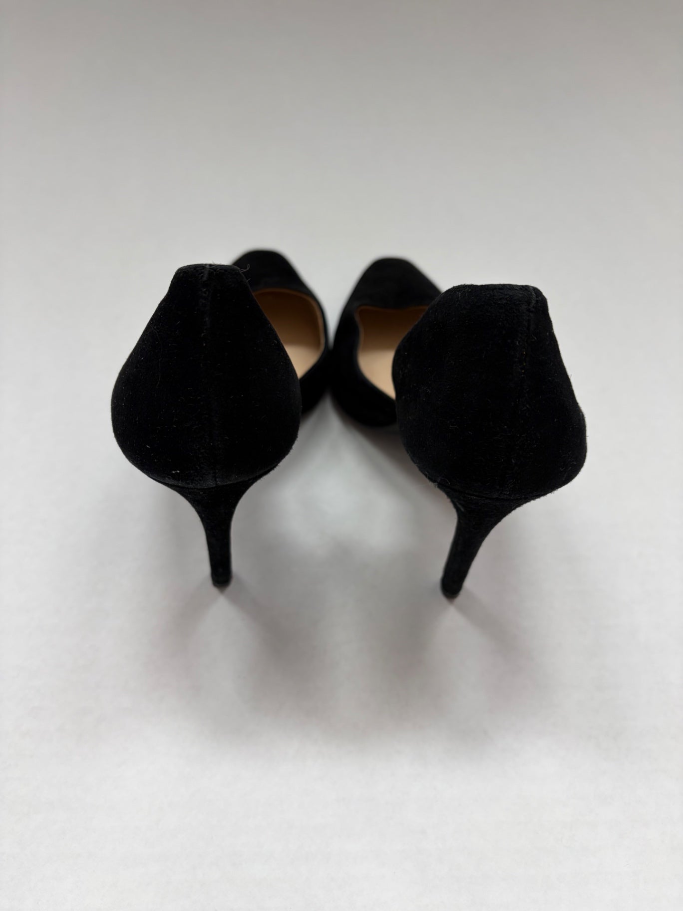 Vince Camuto Shoes 7 Black Suede