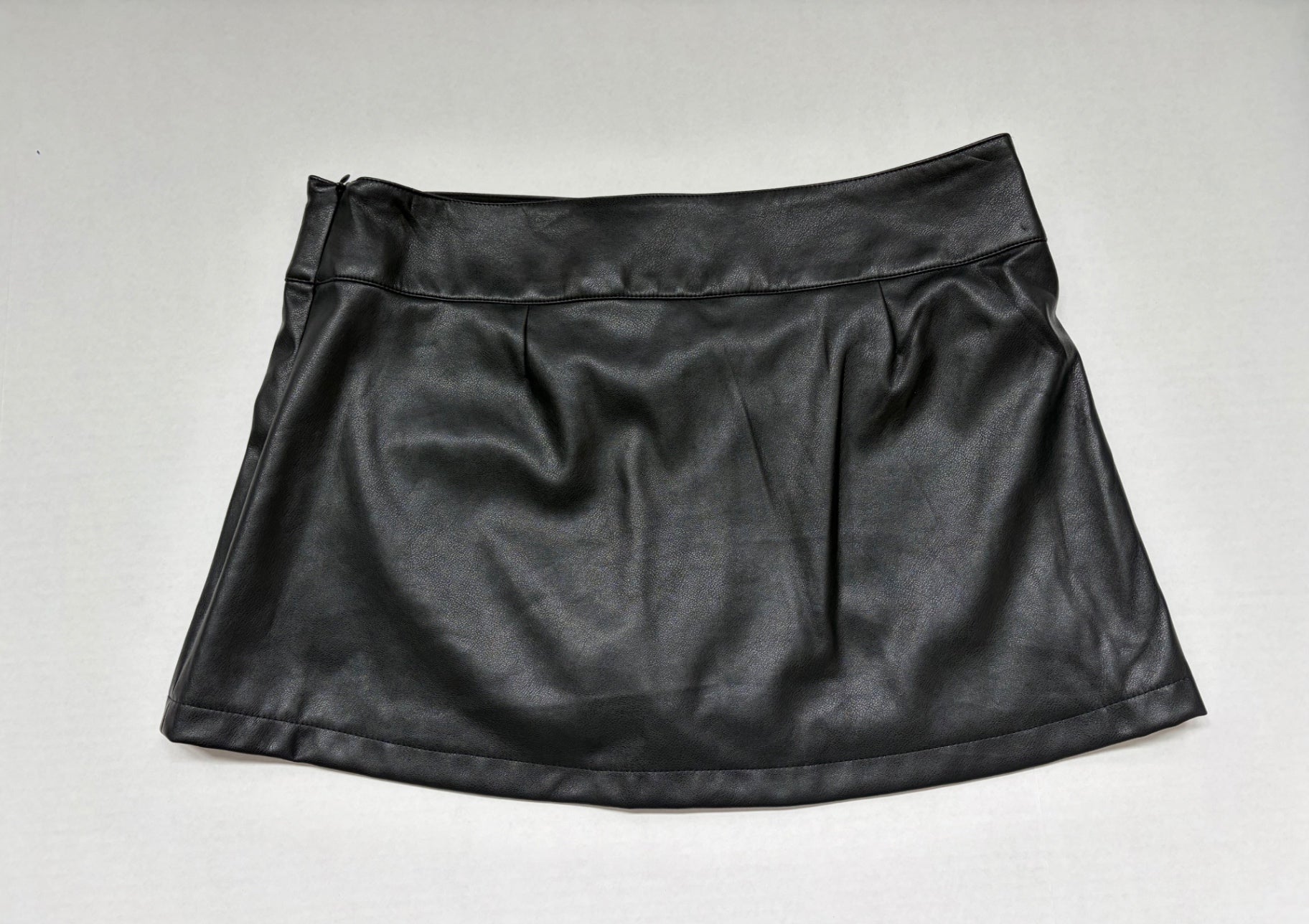 Garage Skirts/Skorts Large Black Polyester (lining)