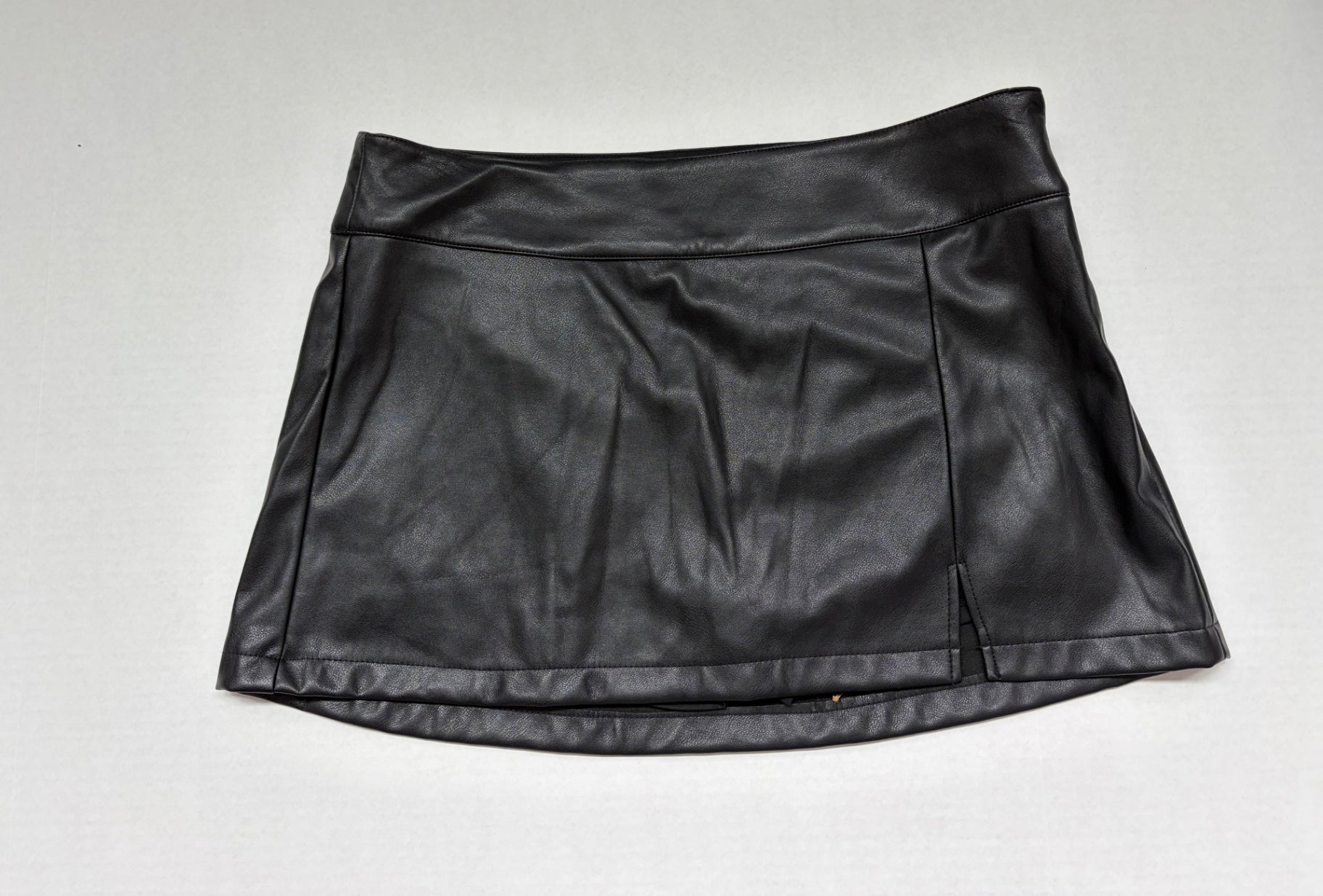 Garage Skirts/Skorts Large Black Polyester (lining)