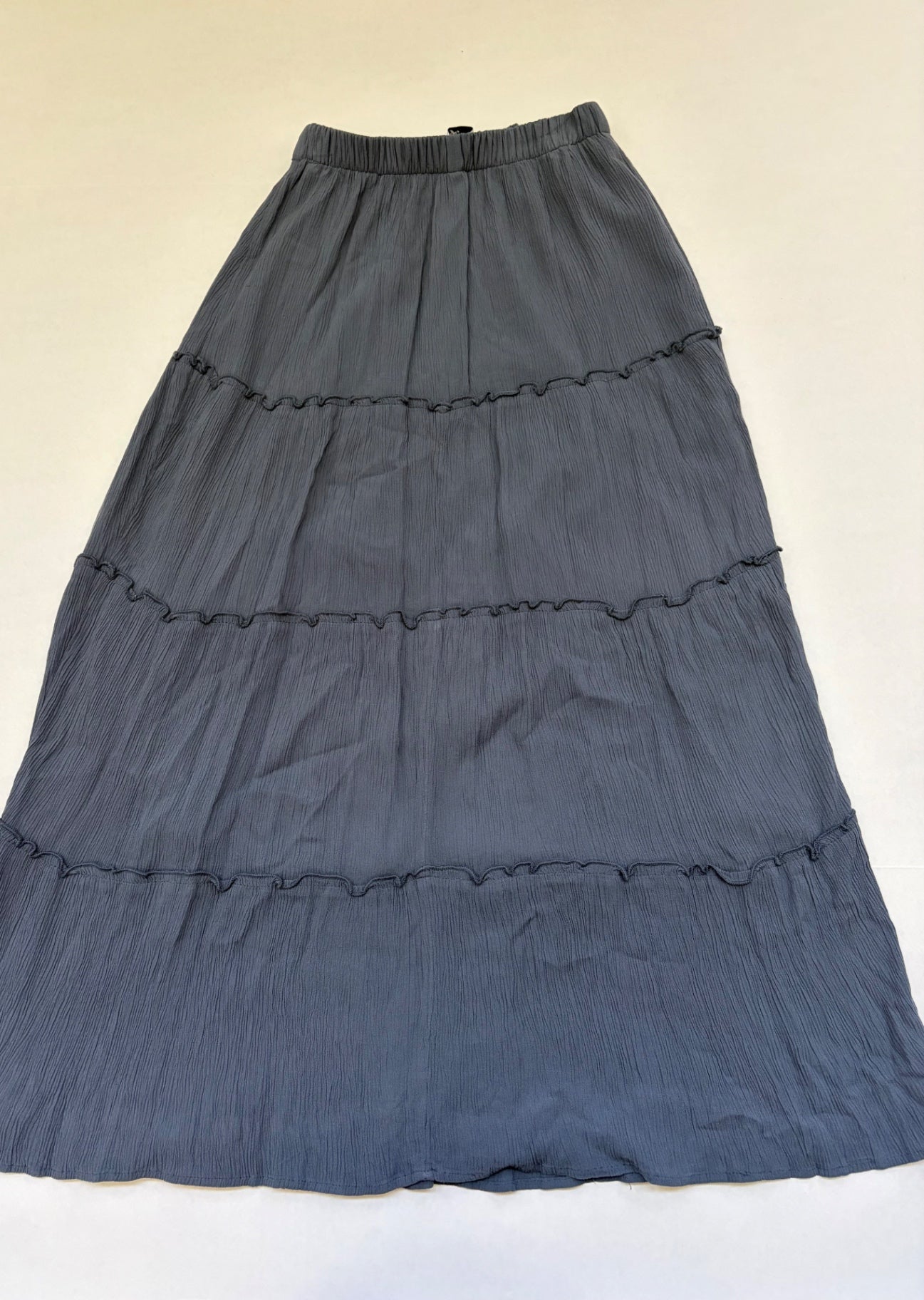 Hollister Skirts/Skorts Extra Small Gray Polyester, Viscose