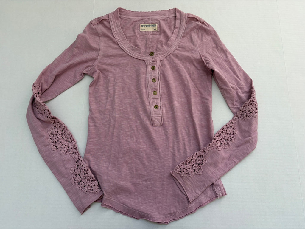 WE THE FREE Tops Extra Small Pink Cotton