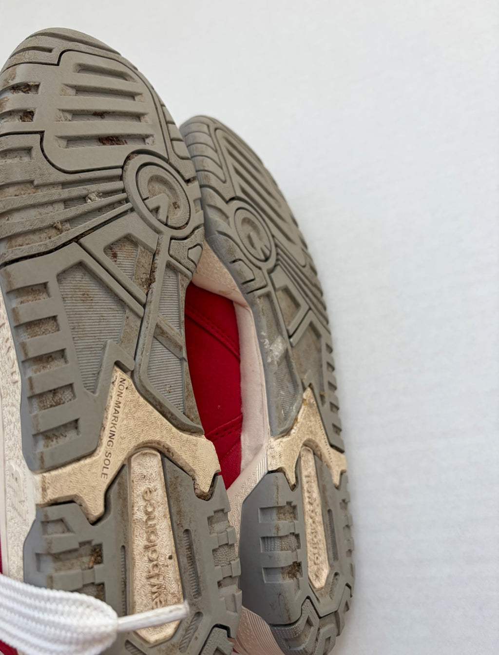 New Balance Shoes 7 Red Suede and Mesh