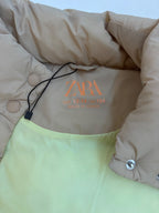 Zara Jackets/Coats Extra Small Beige Polyamide (Nylon), Polyester (Polyfill)