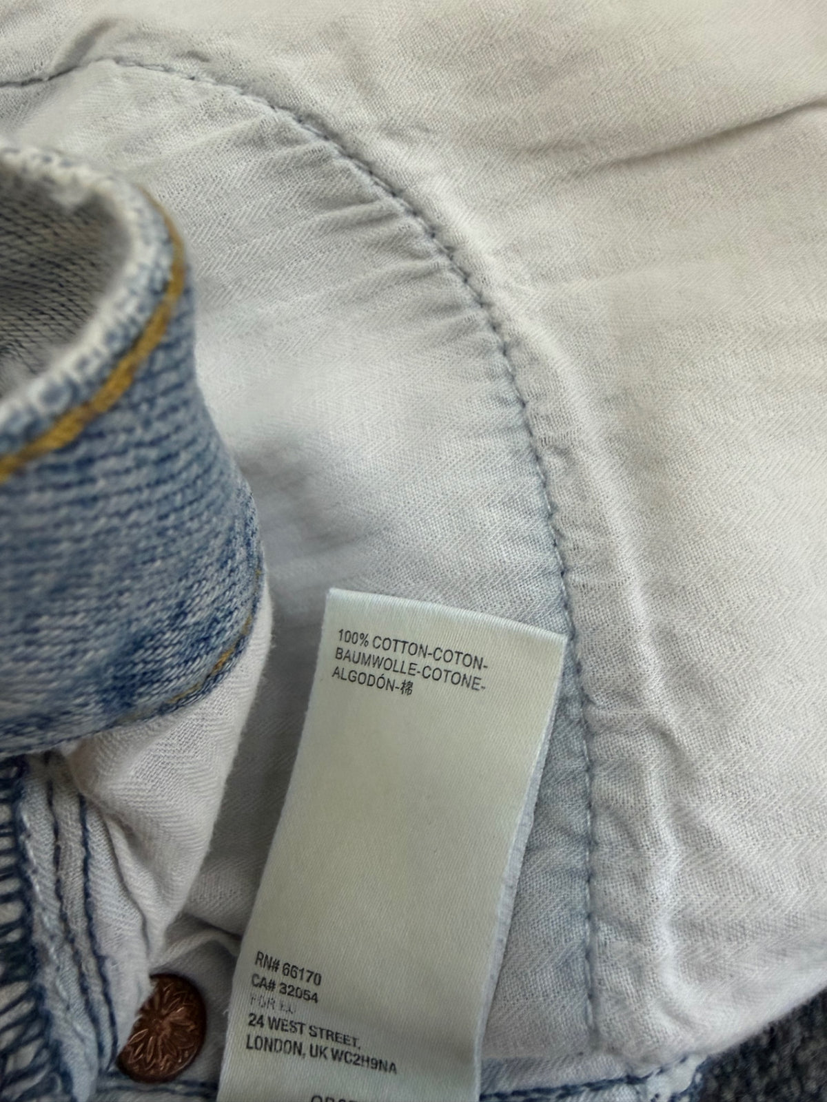 WE THE FREE Shorts 27 Light Blue Denim and Cotton